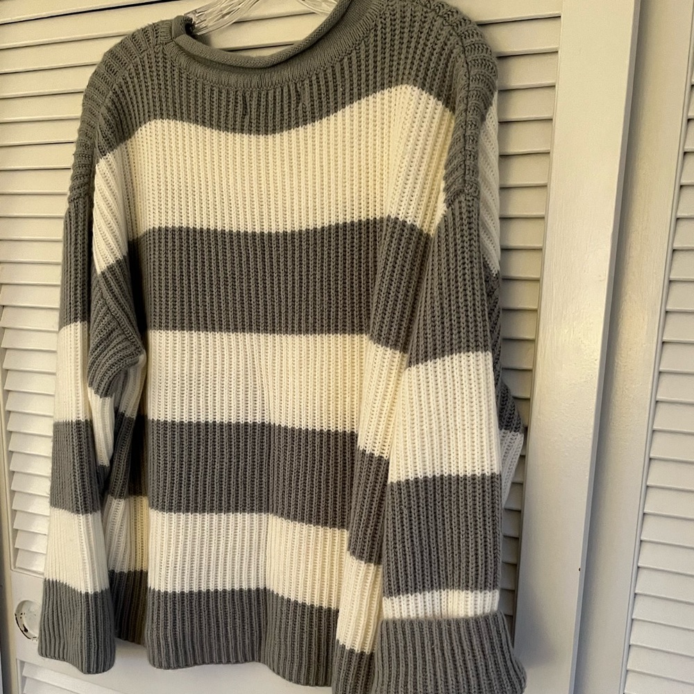 Chunky fun. This oversized is so BOHO now.